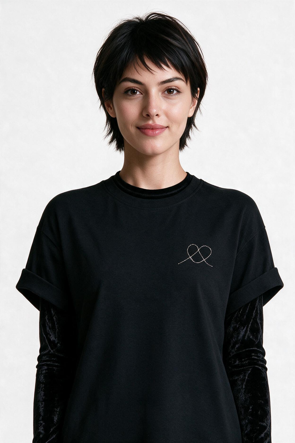 Nocturne Tee UNISEX - Black - Smoky Crystal